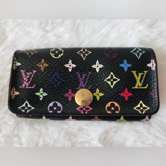 Louis Vuitton Monogram Murakami
Multicolor 4-ring Key Holder - Picture 1 of 11